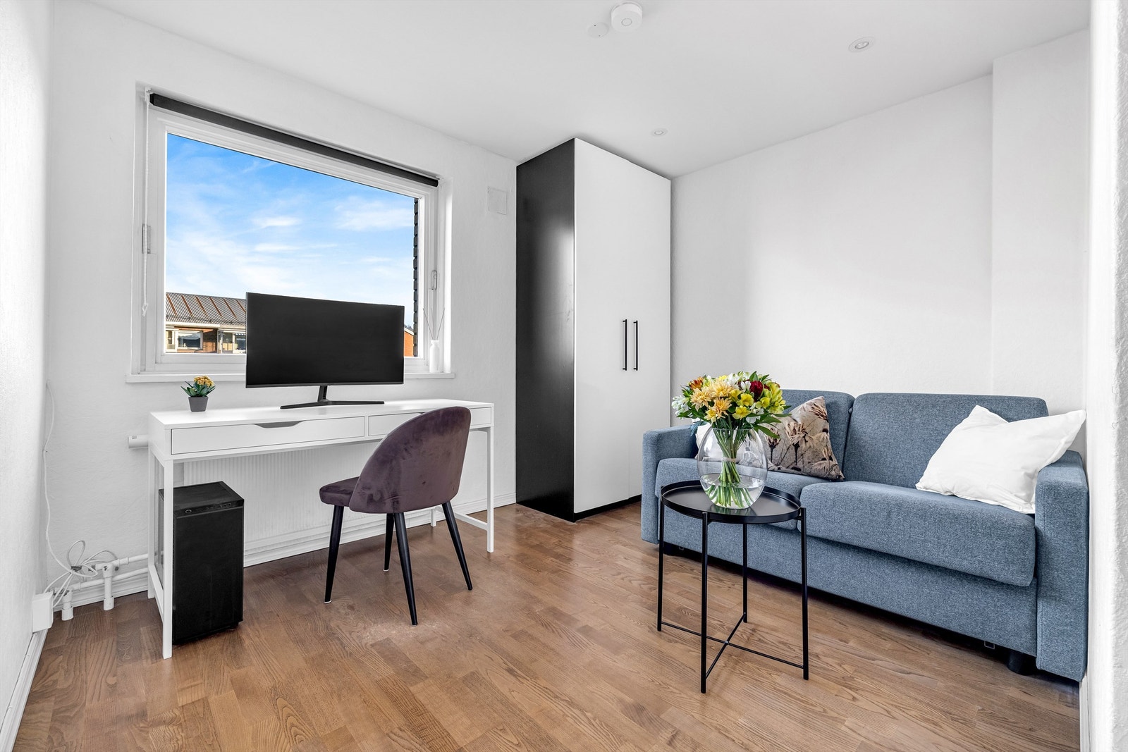 Det andre soverommet er perfekt som gjesterom, barnerom eller kontor. Galleribilde