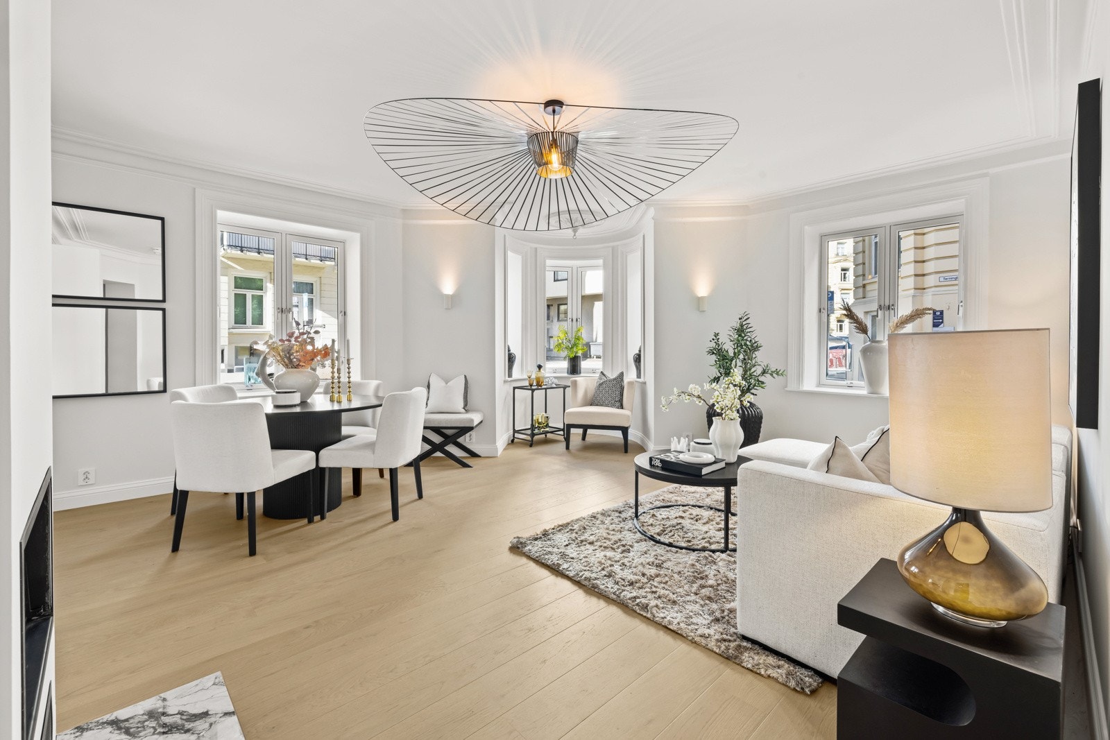 Rålekker og nyrenovert 3-roms leilighet med attraktiv og supersentral beliggenhet på Frogner/Skillebekk Galleribilde