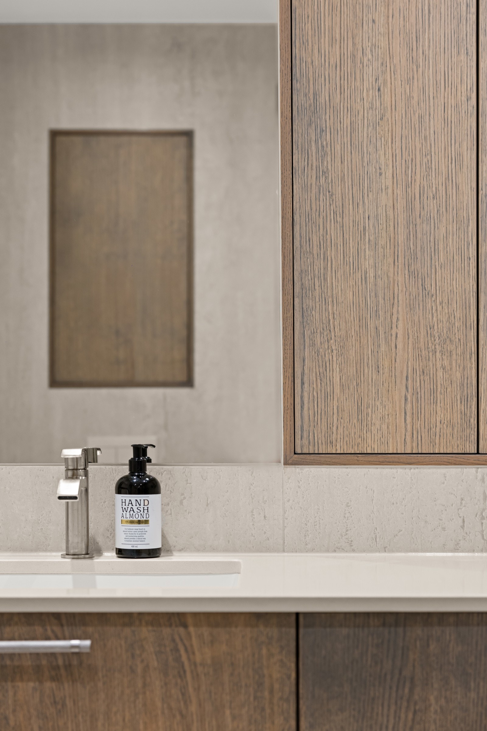 Eksklusiv innredning spesiallaget til denne leiligheten av Bærum Kjøkkensenter Galleribilde