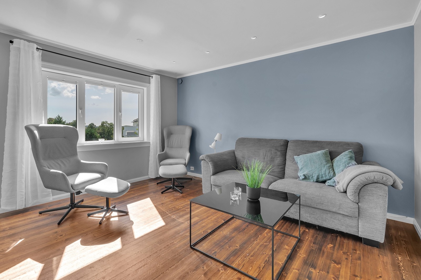 Sten har godt med dagslys. Galleribilde