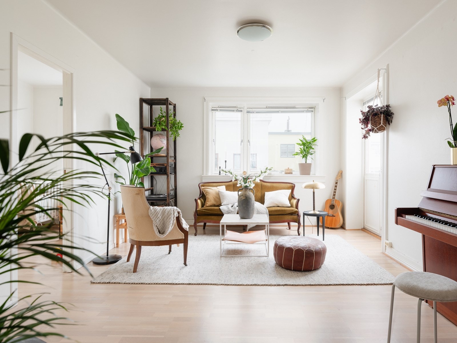 Ingrid Elgaaen v/Nordvik ønsker velkommen til Tønsberggata 6! Galleribilde