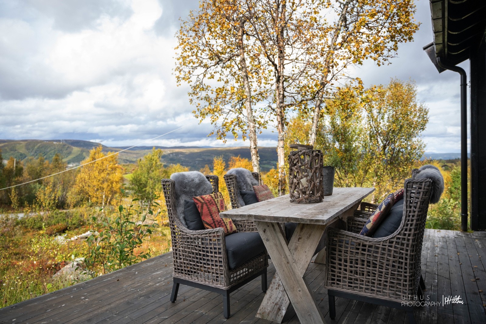 Hyggelig terrasse med flott utsikt Galleribilde