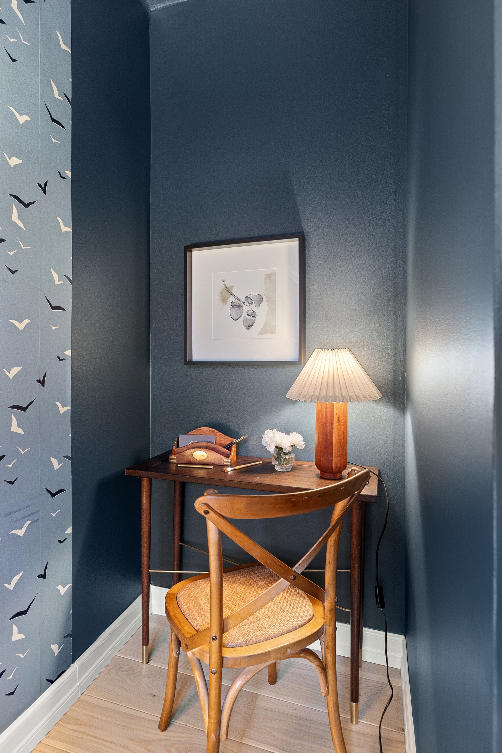 Egen sone for skrivepult Galleribilde