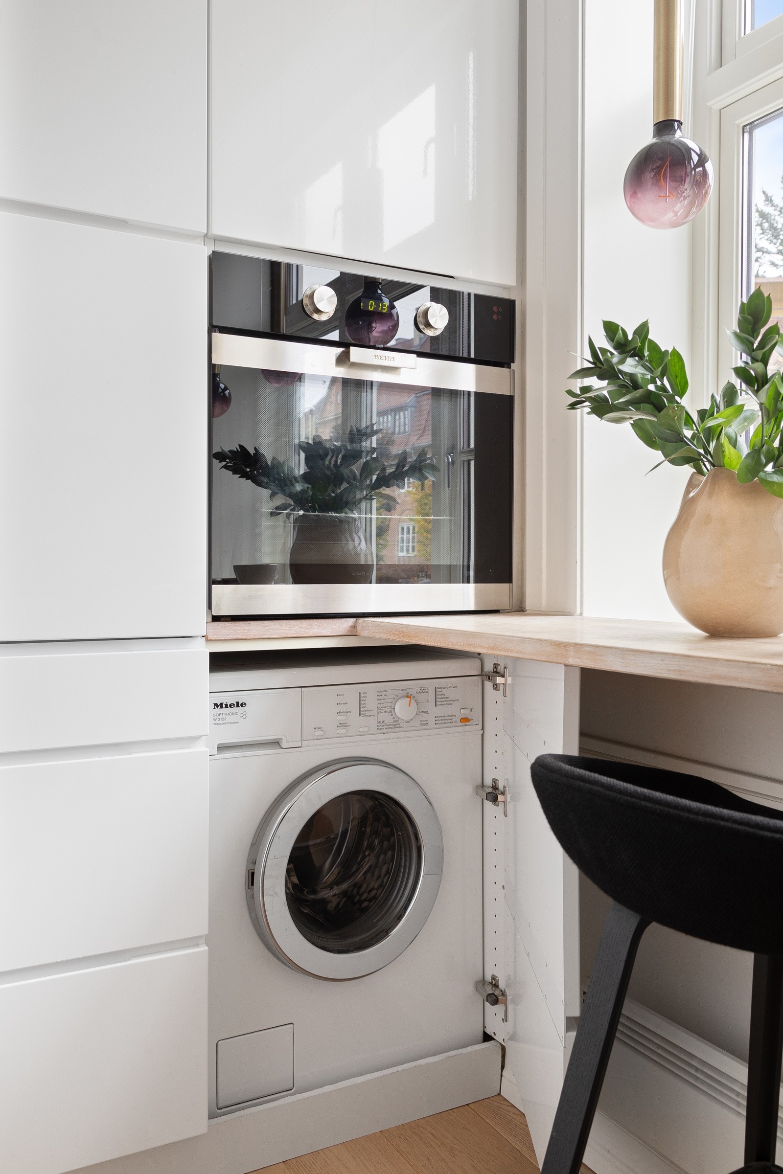 Opplegg for vaskemaskin på kjøkken, ellers felles vaskeri Galleribilde