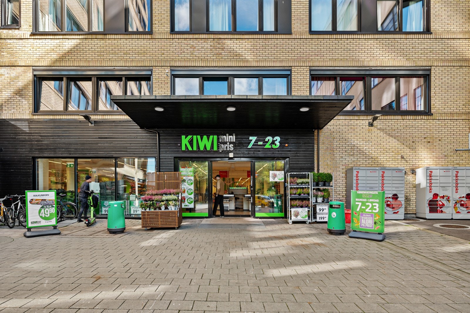 Dagligvarehandelen kan gjøres hos Kiwi kun et par minutter fra leiligheten. Galleribilde