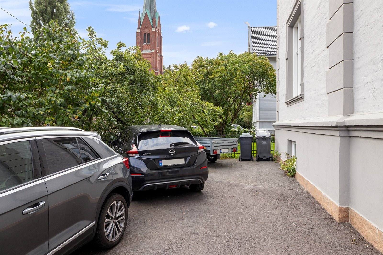 Seksjon 5 har tinglyst rett til plass nr. 5. Plassen er skråstilt. Galleribilde