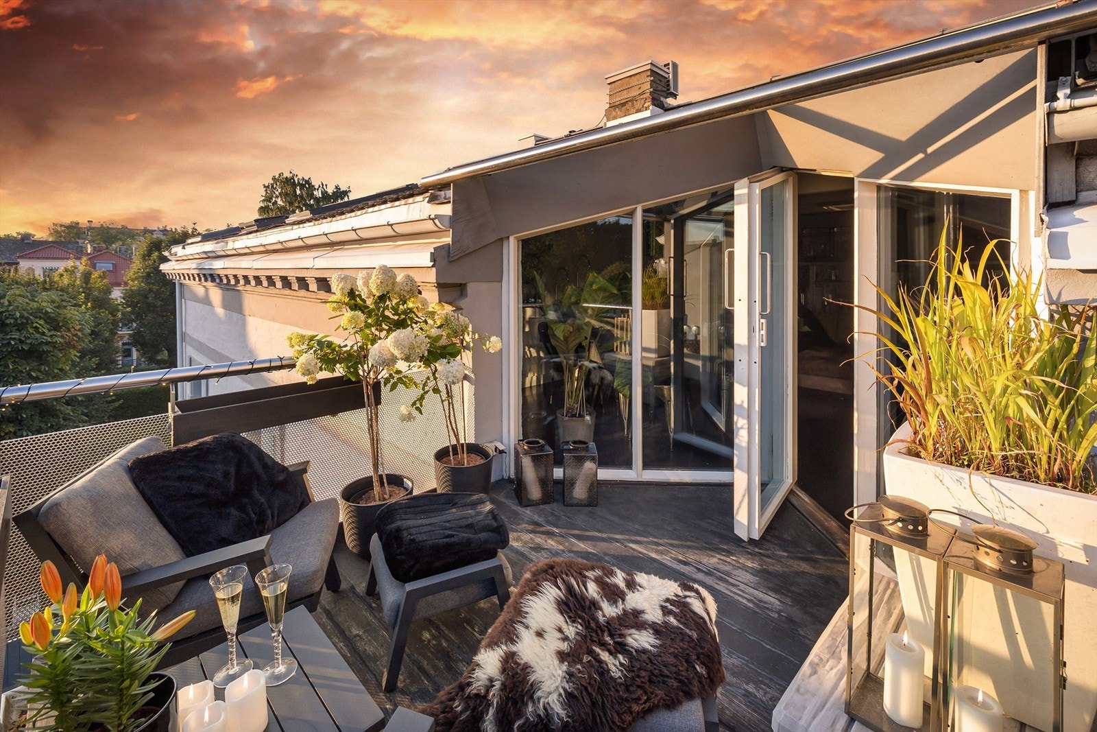 Velkommen til Holtegata 16A, presentert av Jørgen Eriksson ved Krogsveen Røa! Galleribilde