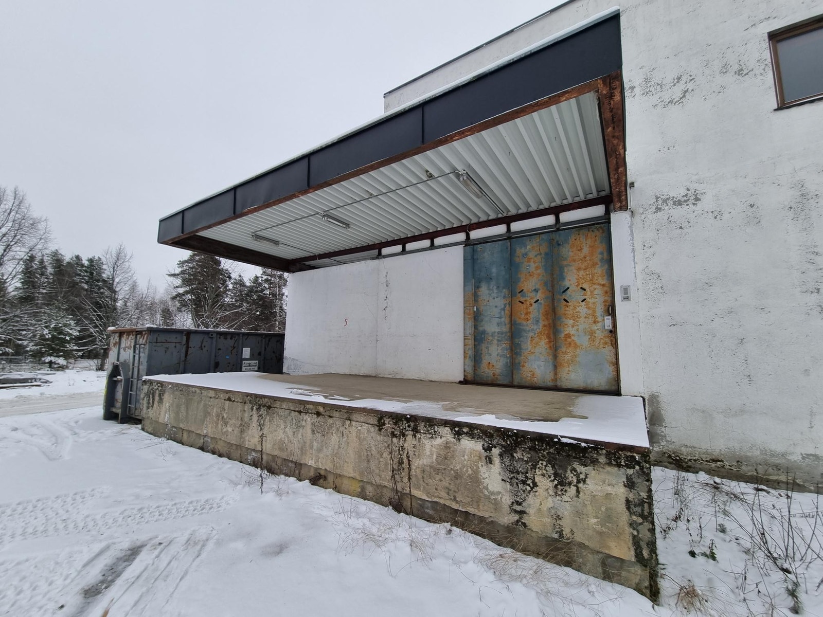 Patruljeveien 27: Lasterampe Galleribilde