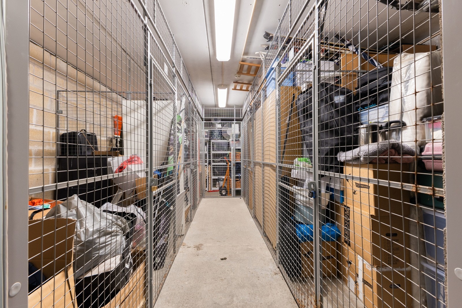 Det medfølger en bod i kjeller på ca. 5 kvm. Galleribilde