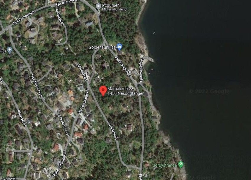 Idyllisk tomt på 2440 m2 med nærhet til sjø- og skogsområder. Galleribilde