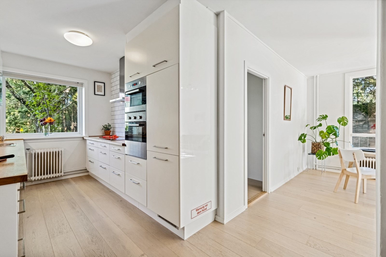 Leiligheten har en meget god planløsning og fremstår som lys og romslig. Galleribilde