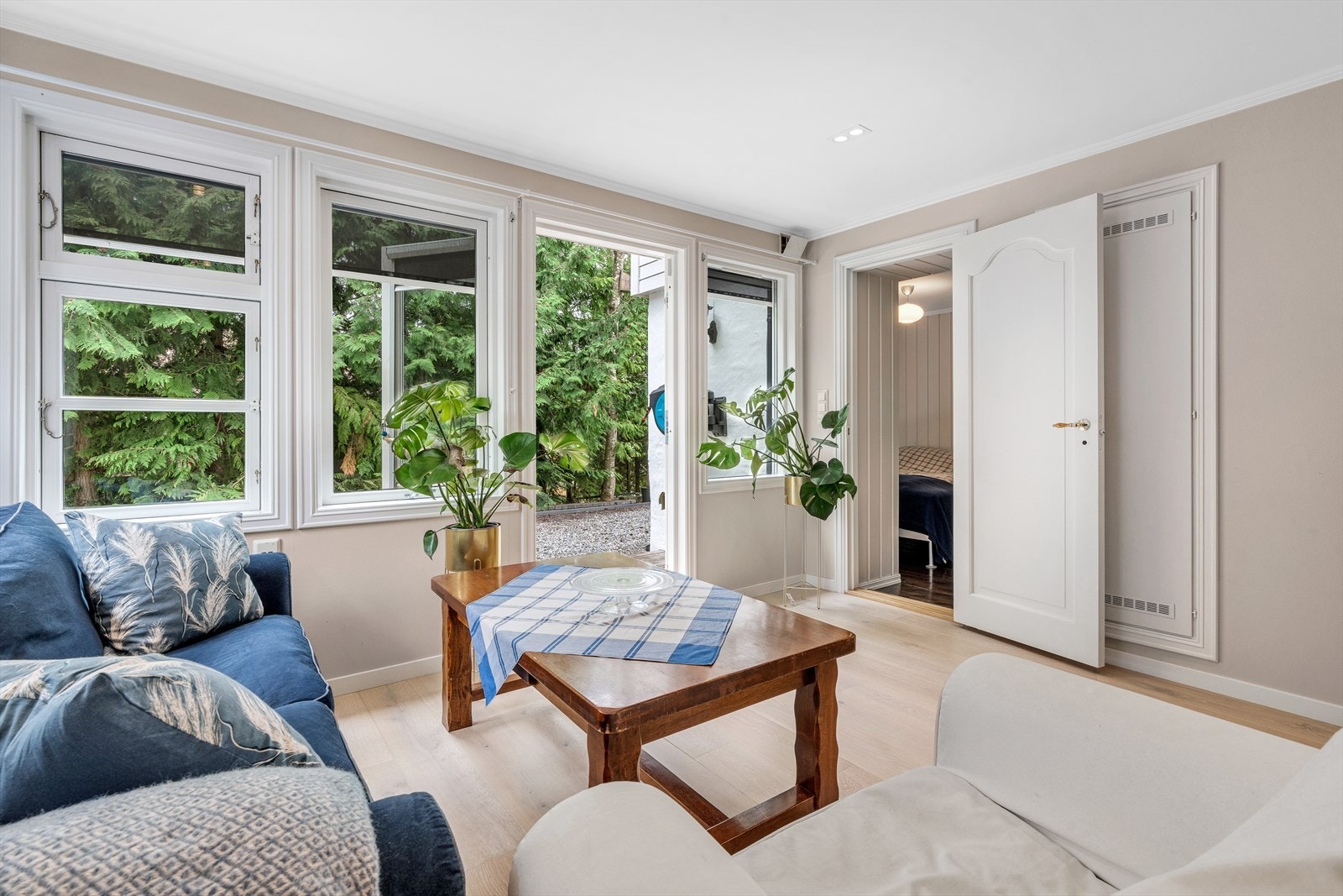 Direkte utgang til uteplass Galleribilde