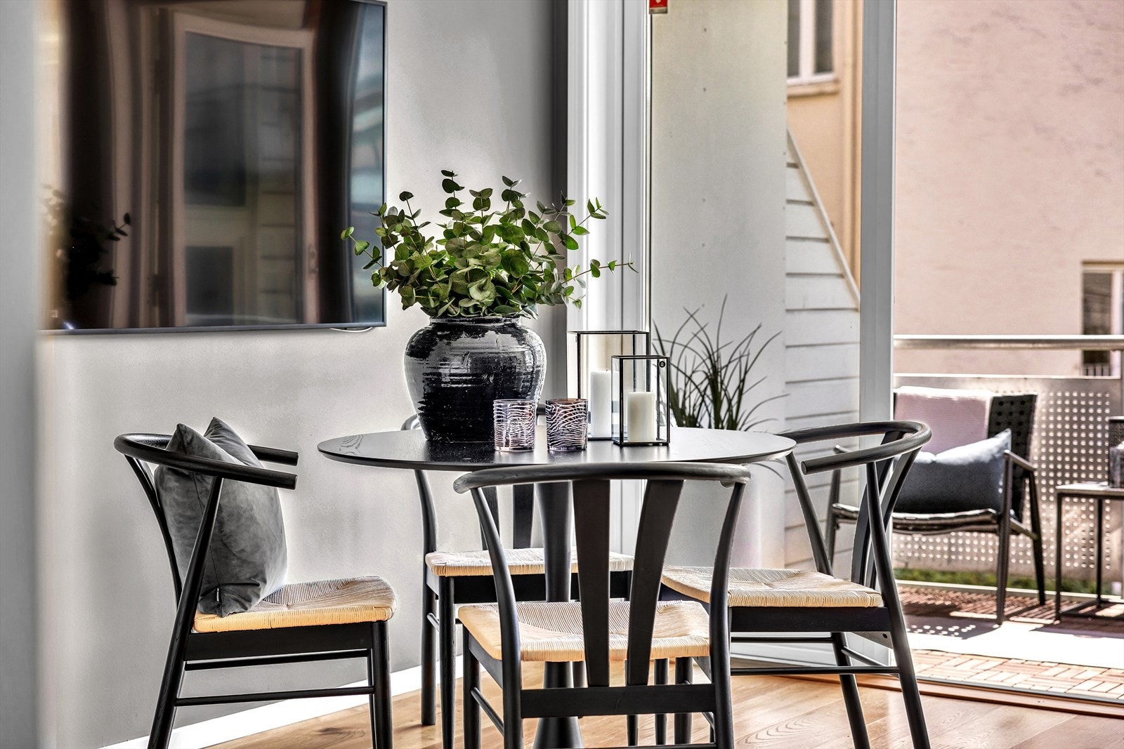 Stuen har utgang til balkong Galleribilde