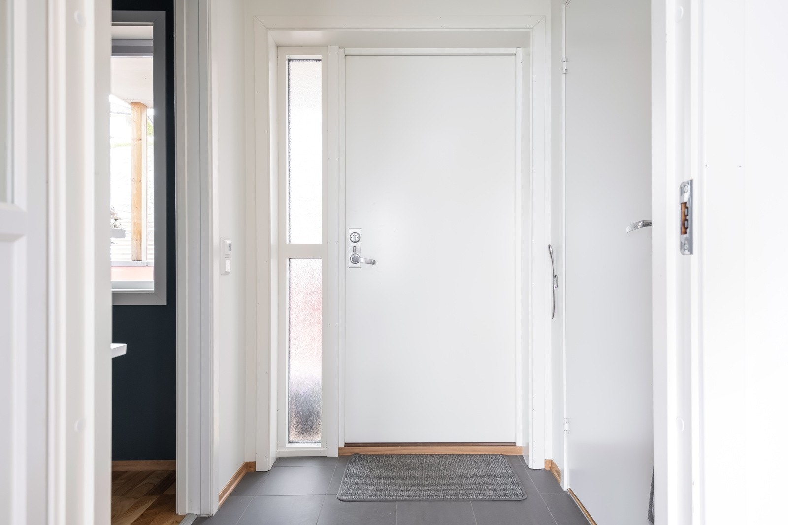 Areal: Bruksareal: 43 kvm, BRA-i: 43 kvm, TBA: 6 kvm. Galleribilde