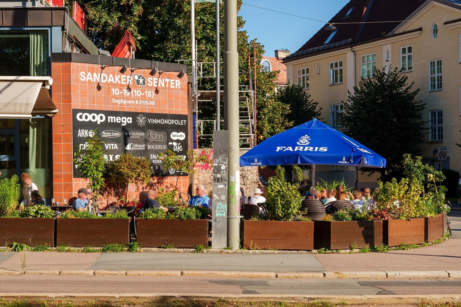 Nærområde - Sandaker Senter Galleribilde