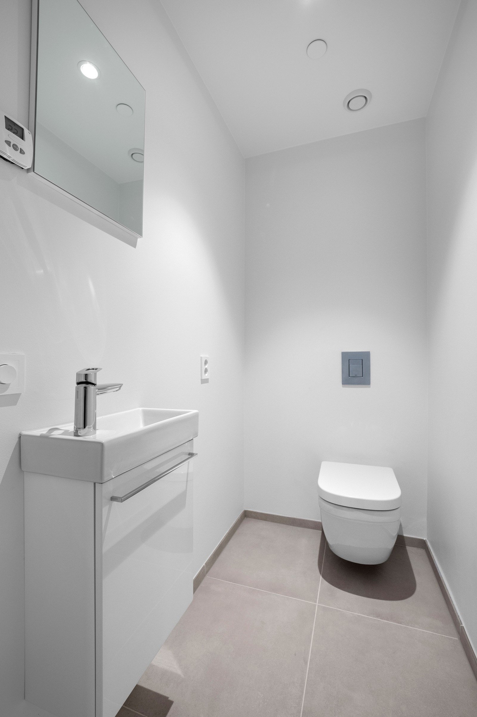 Wc-rom med servant Galleribilde