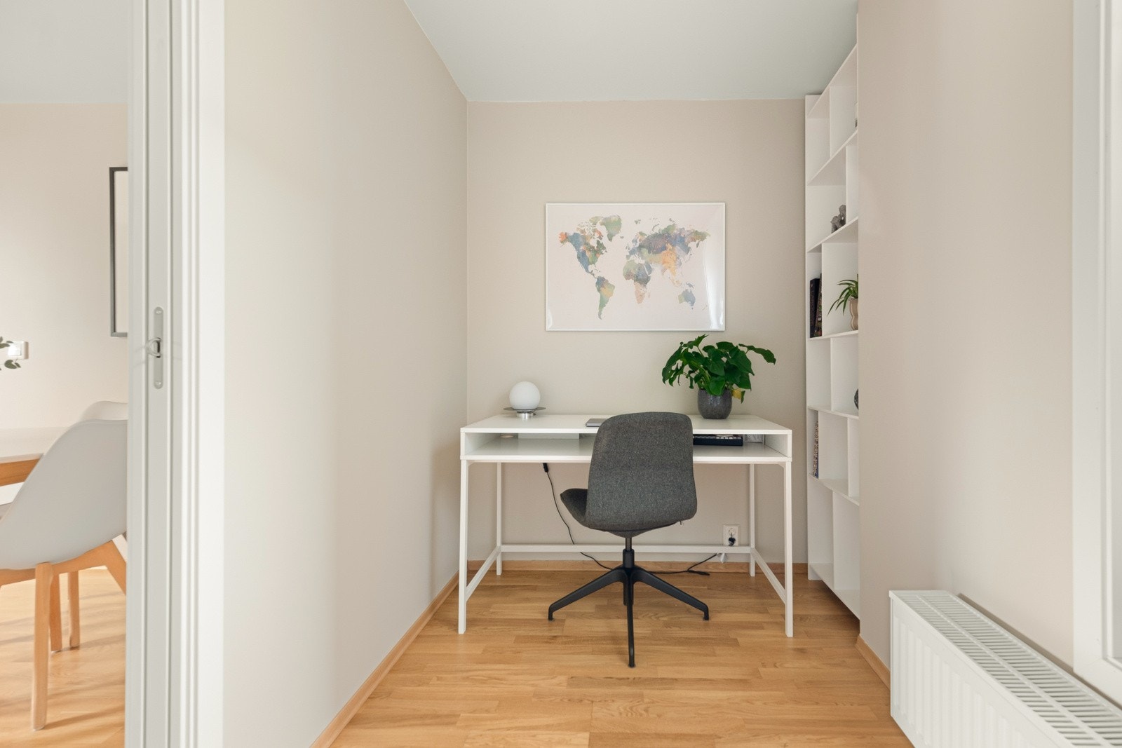 Helt perfekt som et gjesterom, med andre ord. Det fungerer også utmerket som et barnerom. Galleribilde