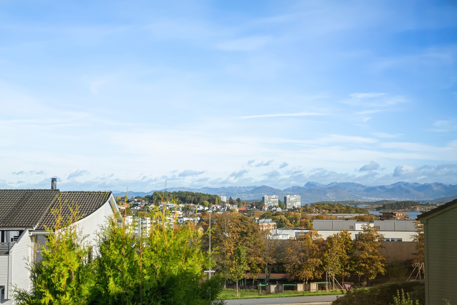 Utsikt fra hovedsoverom. Galleribilde