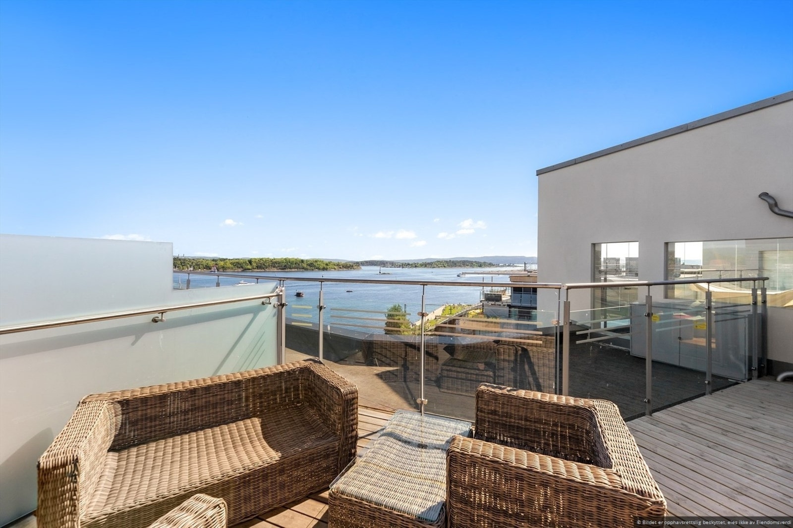 Solrik takterrasse Galleribilde