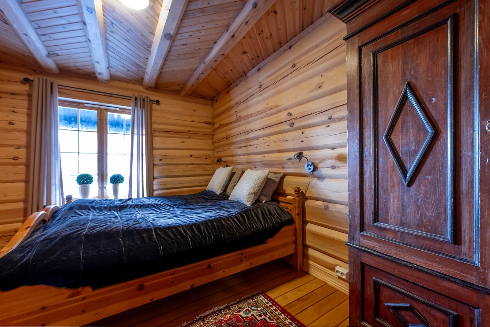 Dette soverommet er på 11 kvm. Galleribilde