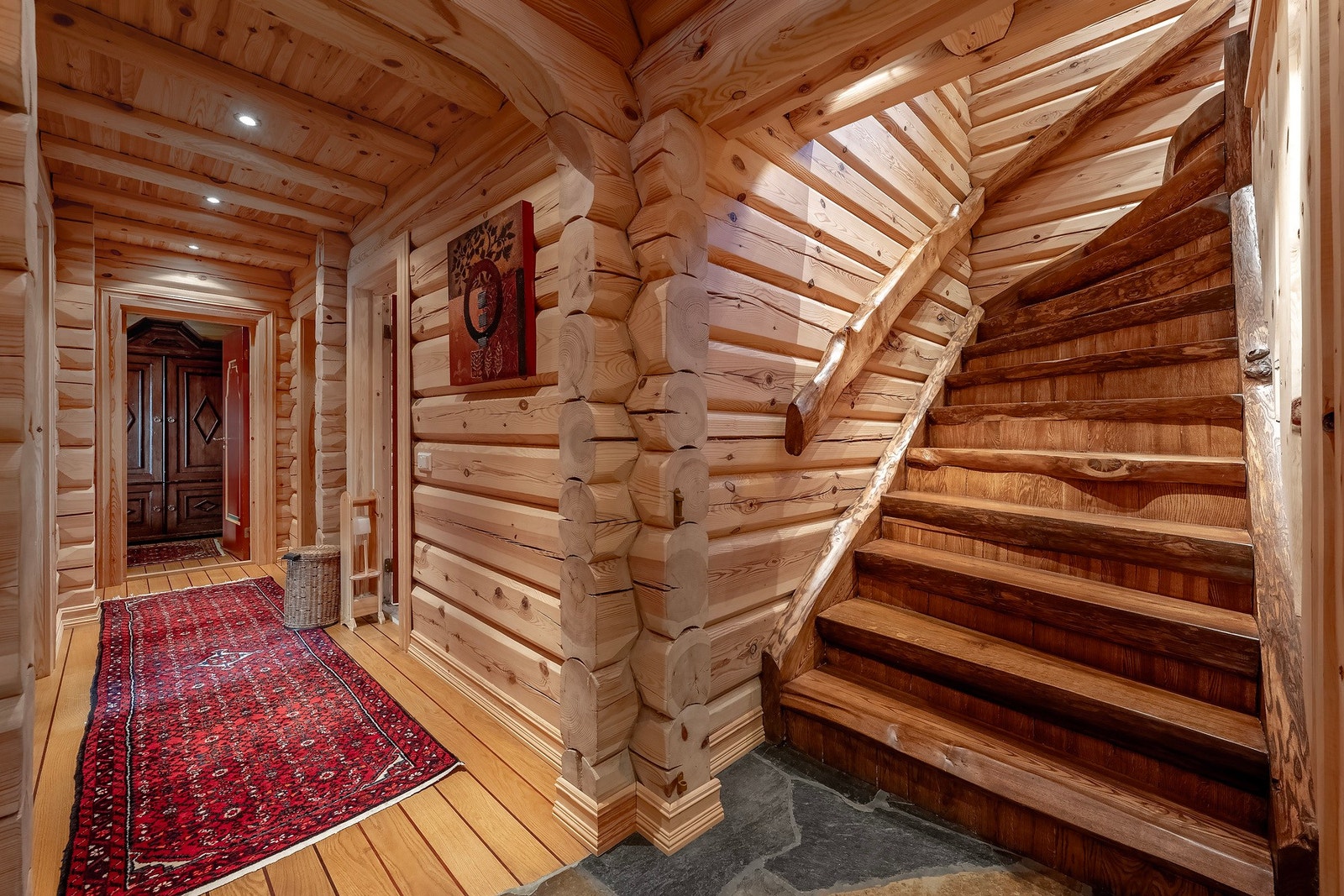 Opp trappen i gangen kommer du til overetasjen. Galleribilde