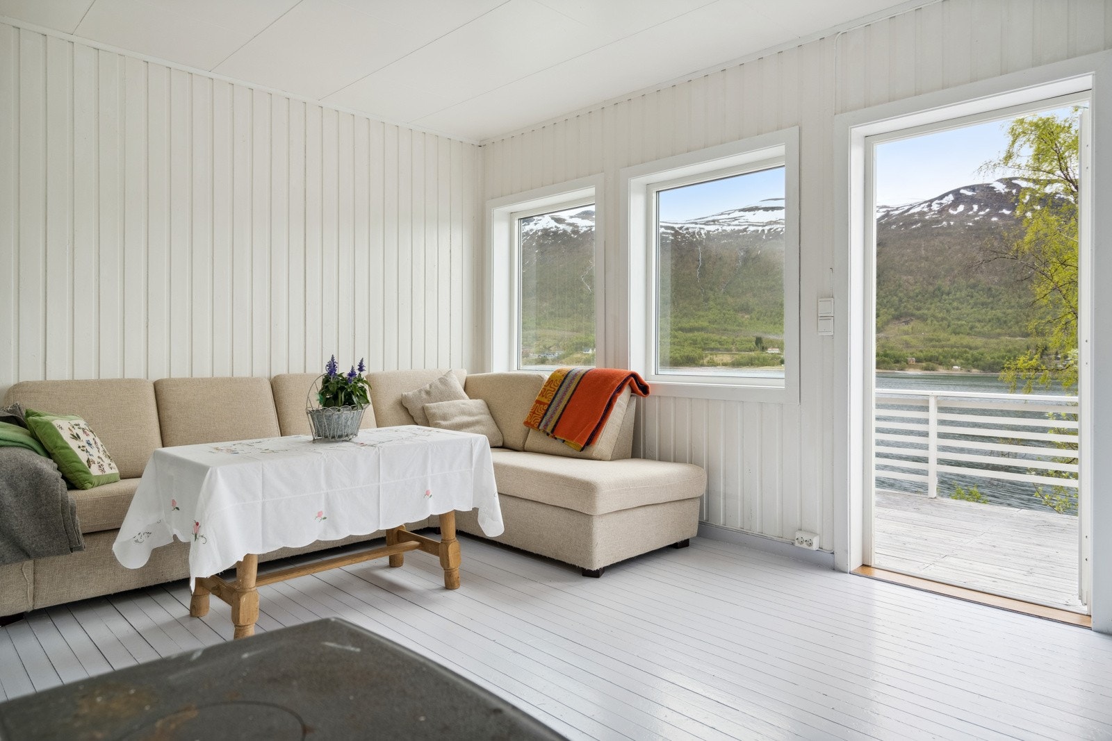 Lys og trivelig stue Galleribilde