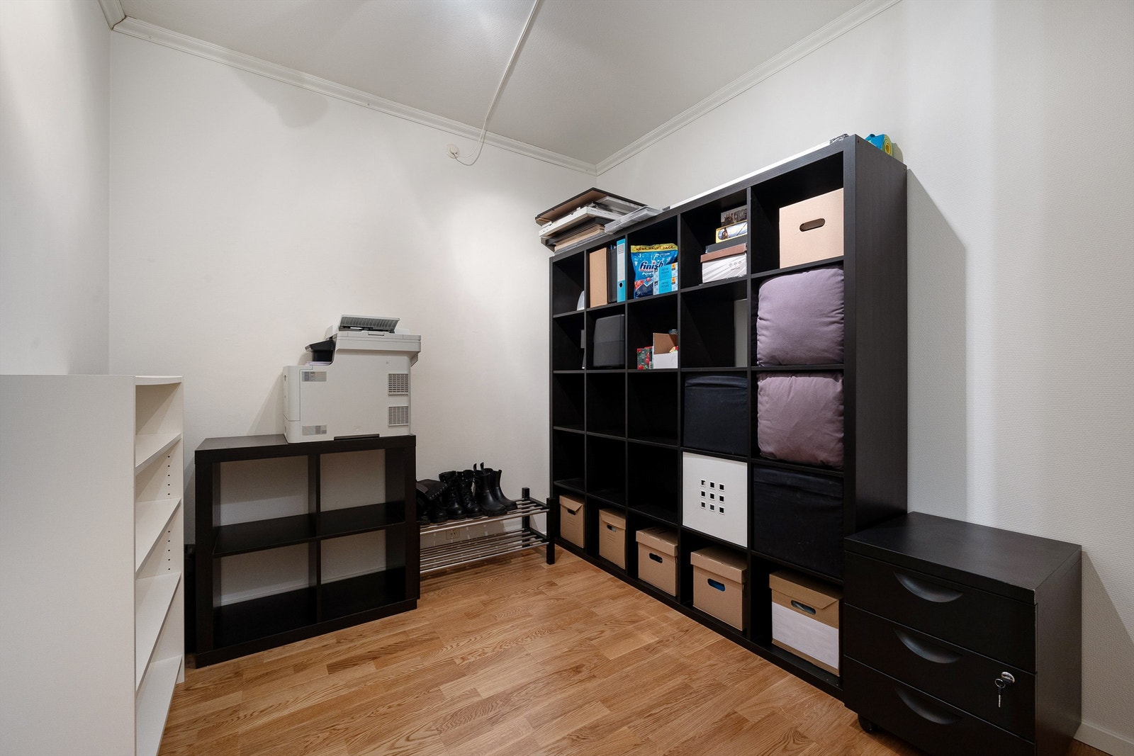 Innvendig bod på over 6 kvm. Galleribilde