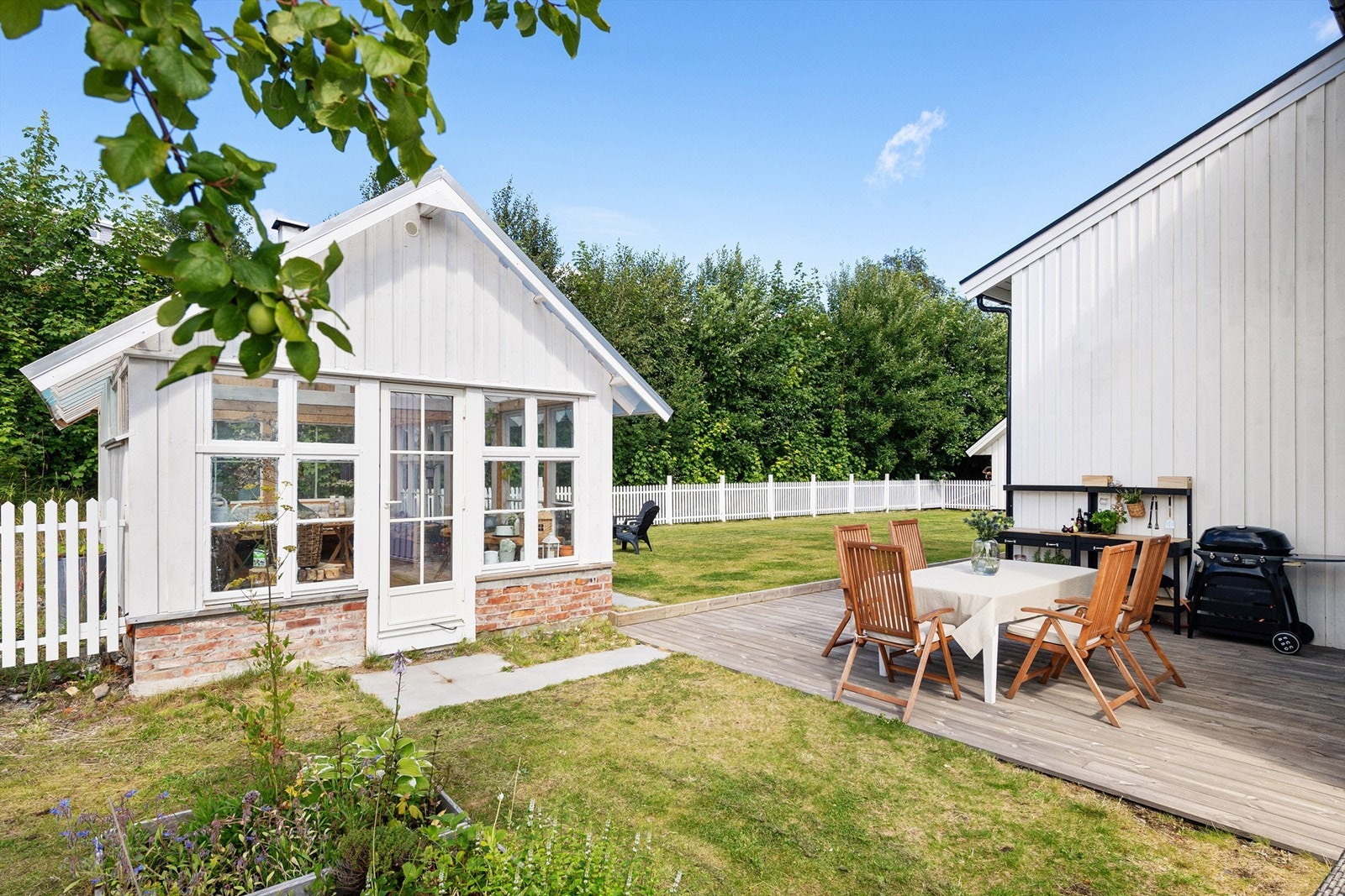 Eget orangeri i tilknytning til terrassen. Galleribilde