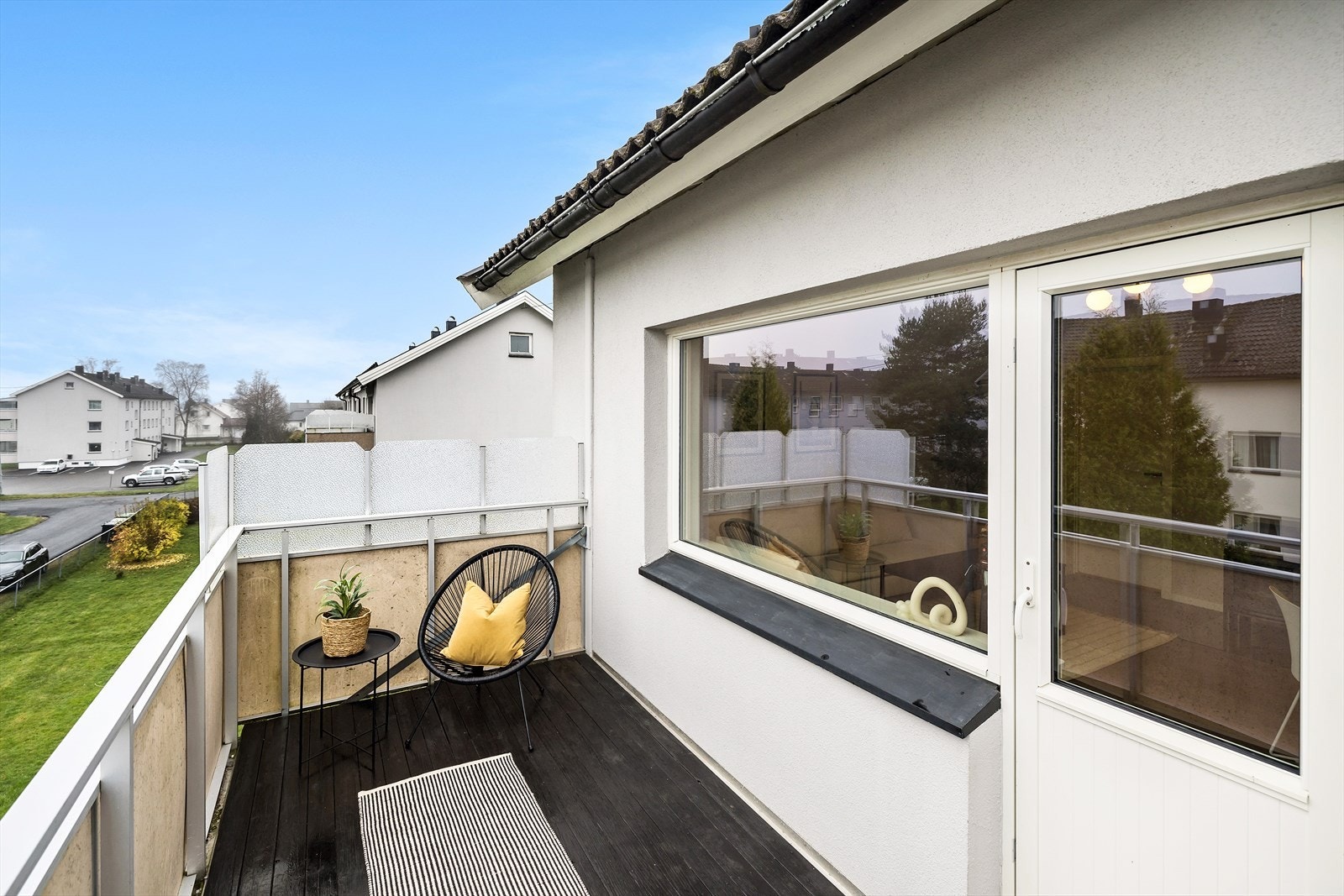 Koselig balkong med plass til møblement Galleribilde