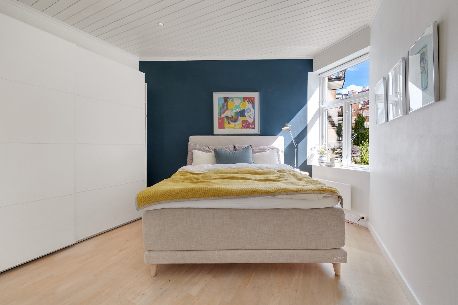 Her er det godt med garderobeskap. Galleribilde