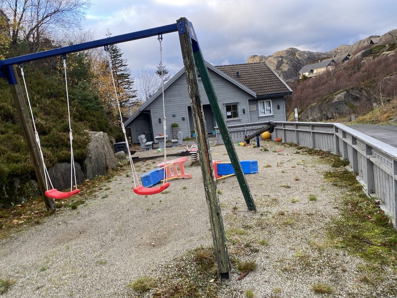 Felles lekeplass for hyttefeltet Galleribilde