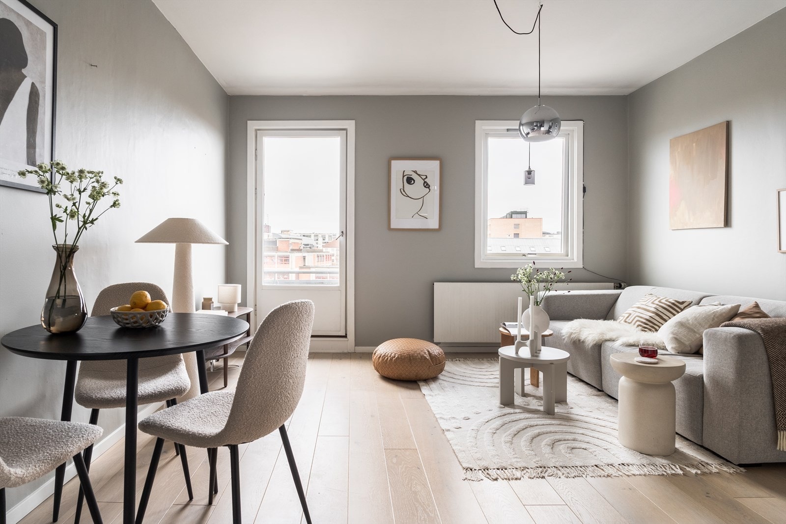 Tonje Heitmann Eide v/Nordvik Majorstuen har gleden av å presentere Sørkedalsveien 5A. Galleribilde