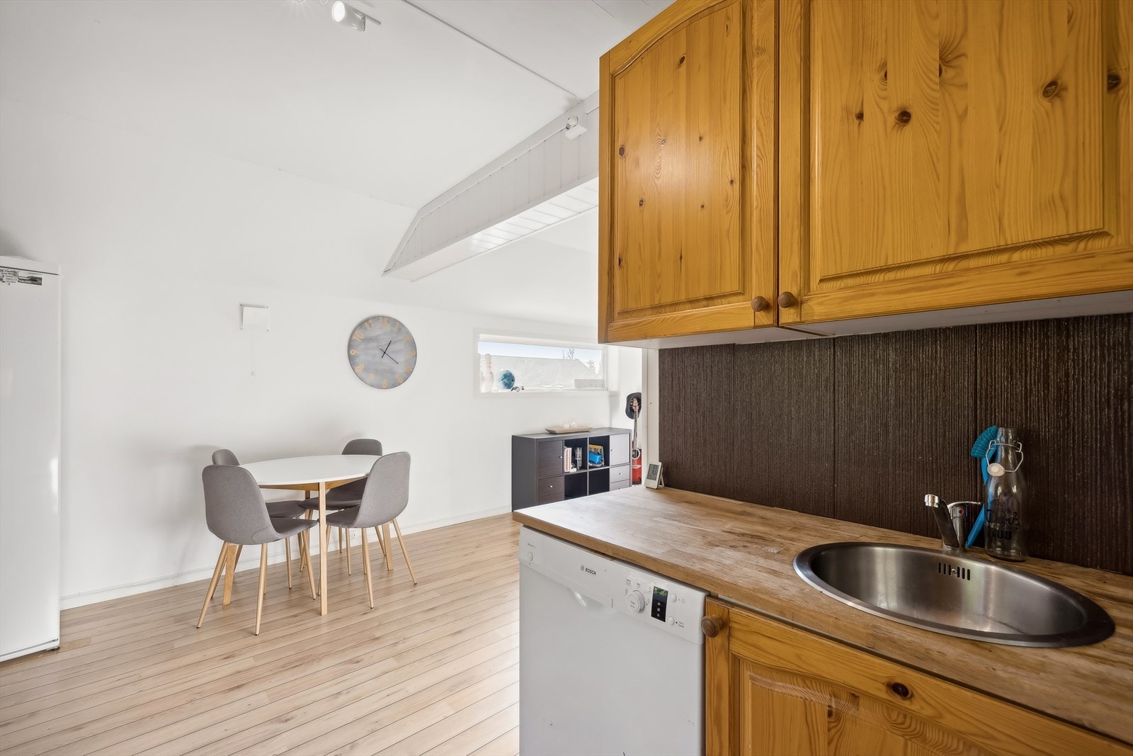 Her kan matlagingen være sosial og serveringen enkel. Galleribilde