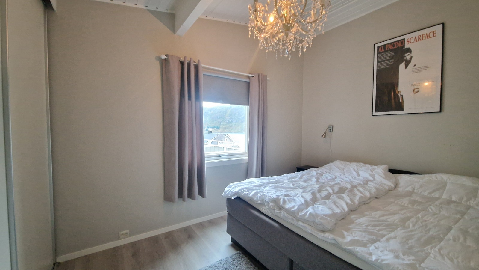 Hovedetasje - soverom Galleribilde