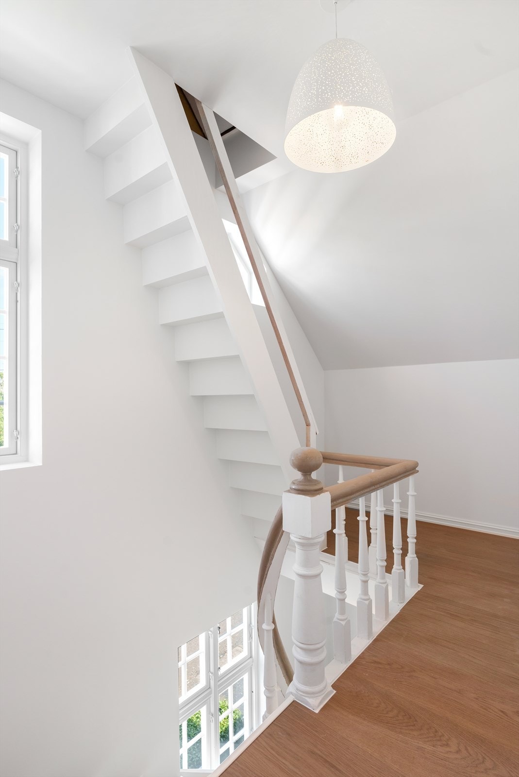 Overetasjen har tre store soverom Galleribilde