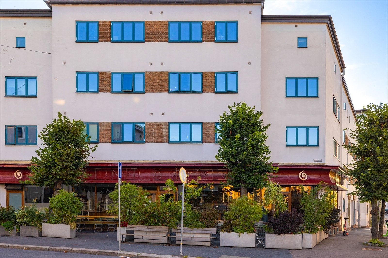 Åpen Bakeri på Torshov serverer nydelige bakevare og blir omgjort til en flott pizzarestaurant når bakeriet stenger. Galleribilde