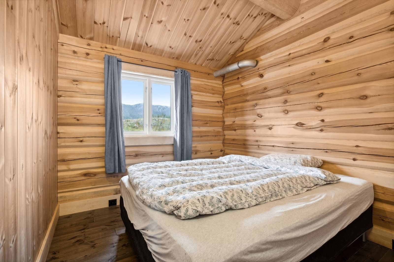 Soverom 2. Galleribilde