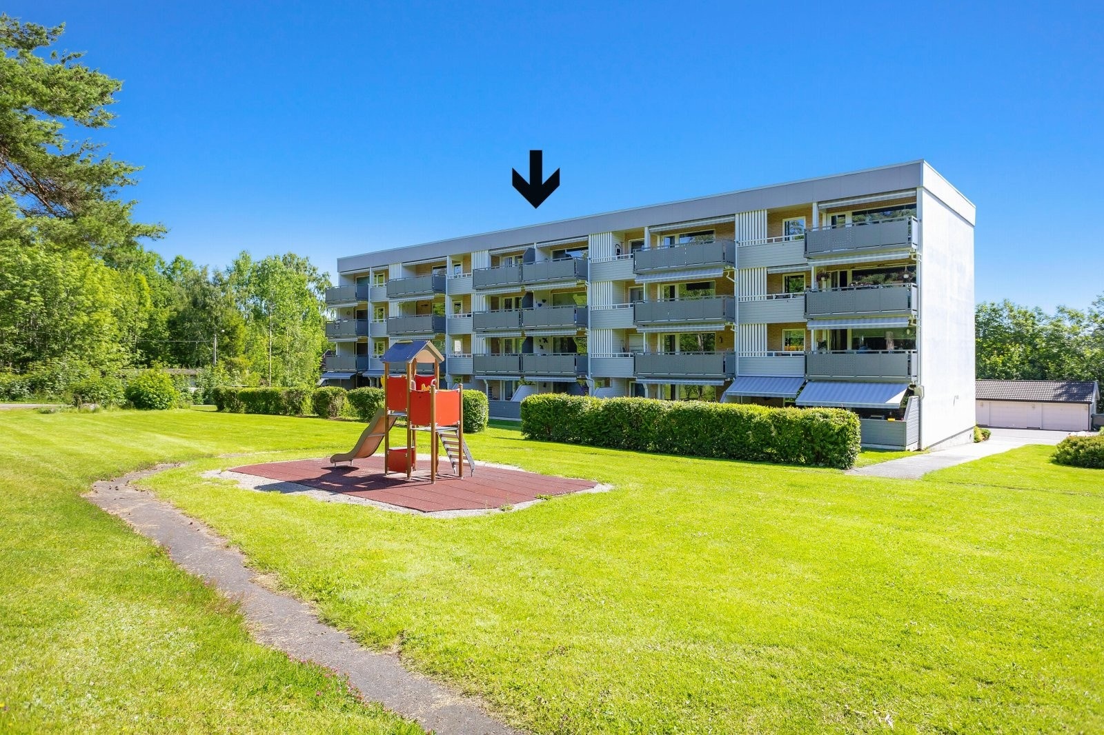 Leiligheten ligger vestvendt med sen kveldssol Galleribilde