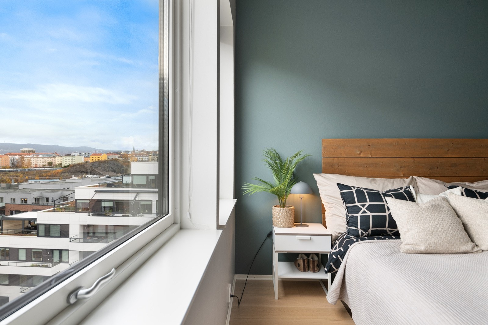 Utsikt fra hovedsoverom. Galleribilde