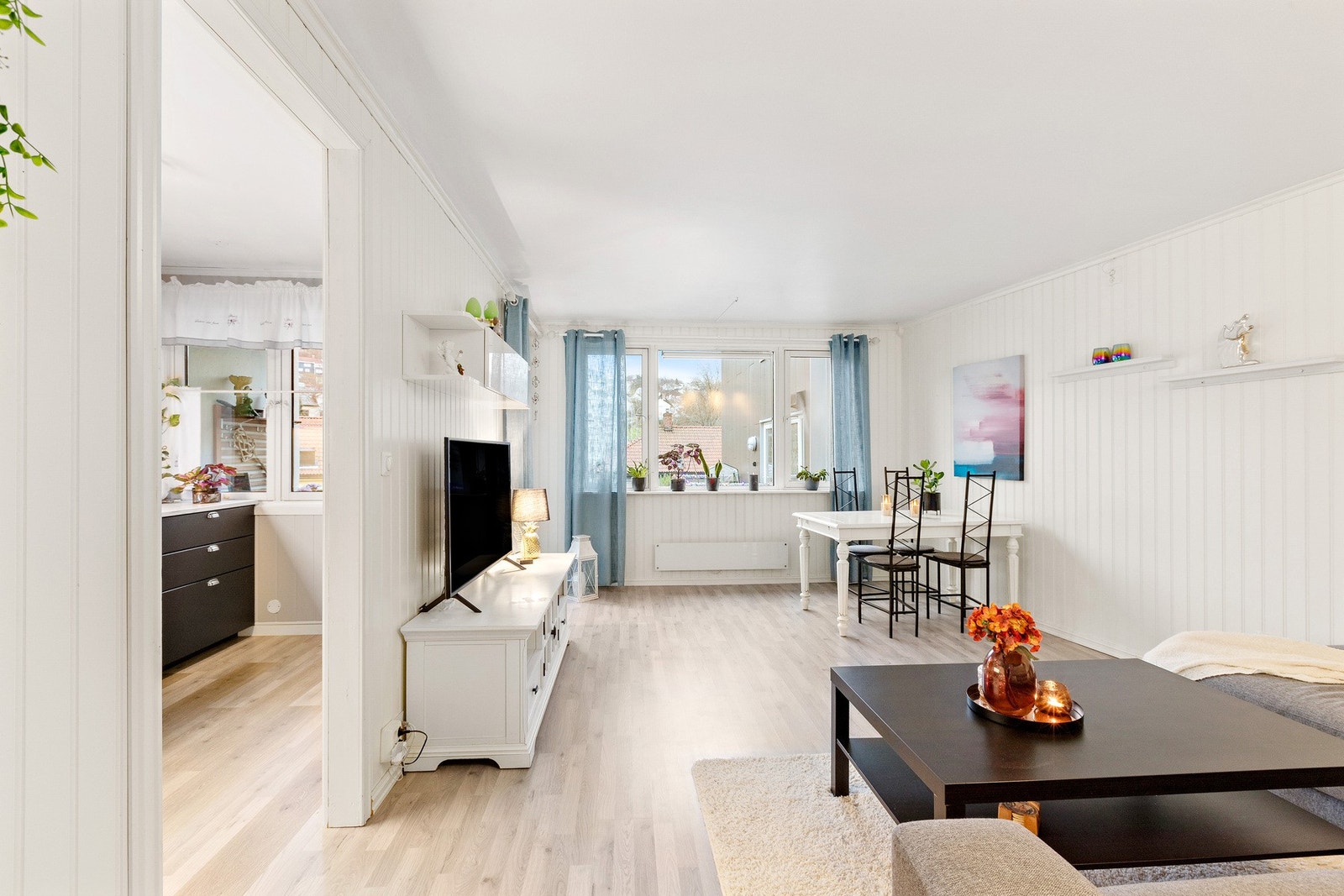 Velkommen til Frostaveien 13 A - en stor lys leilighet på hele 64 BRA-i! Galleribilde