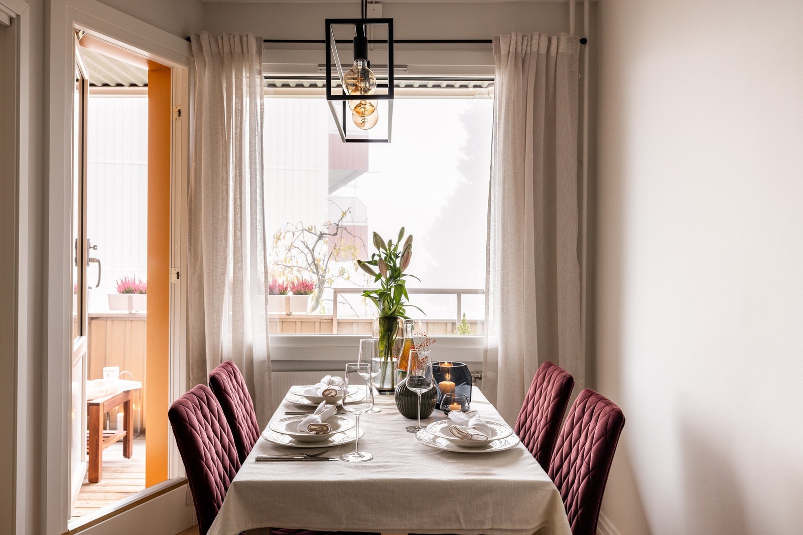 Leiligheten har en praktisk planløsning som byr på flere muligheter. Galleribilde