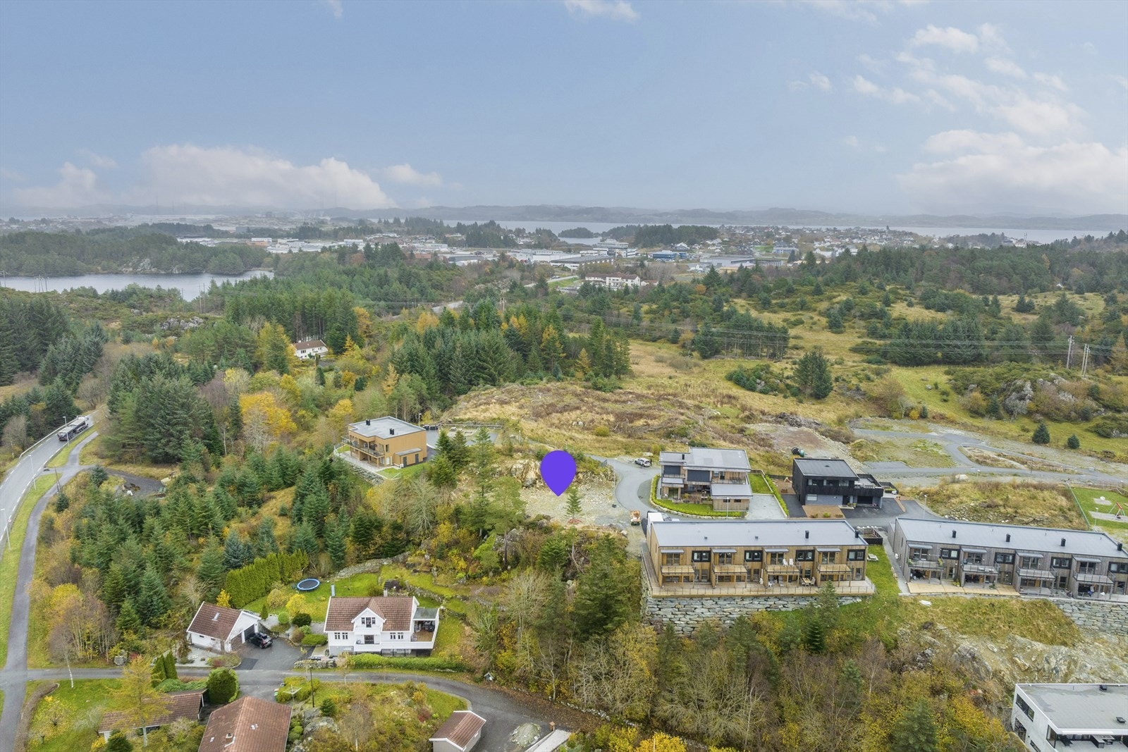 003_Bygnes i bakgrunn.jpg Galleribilde