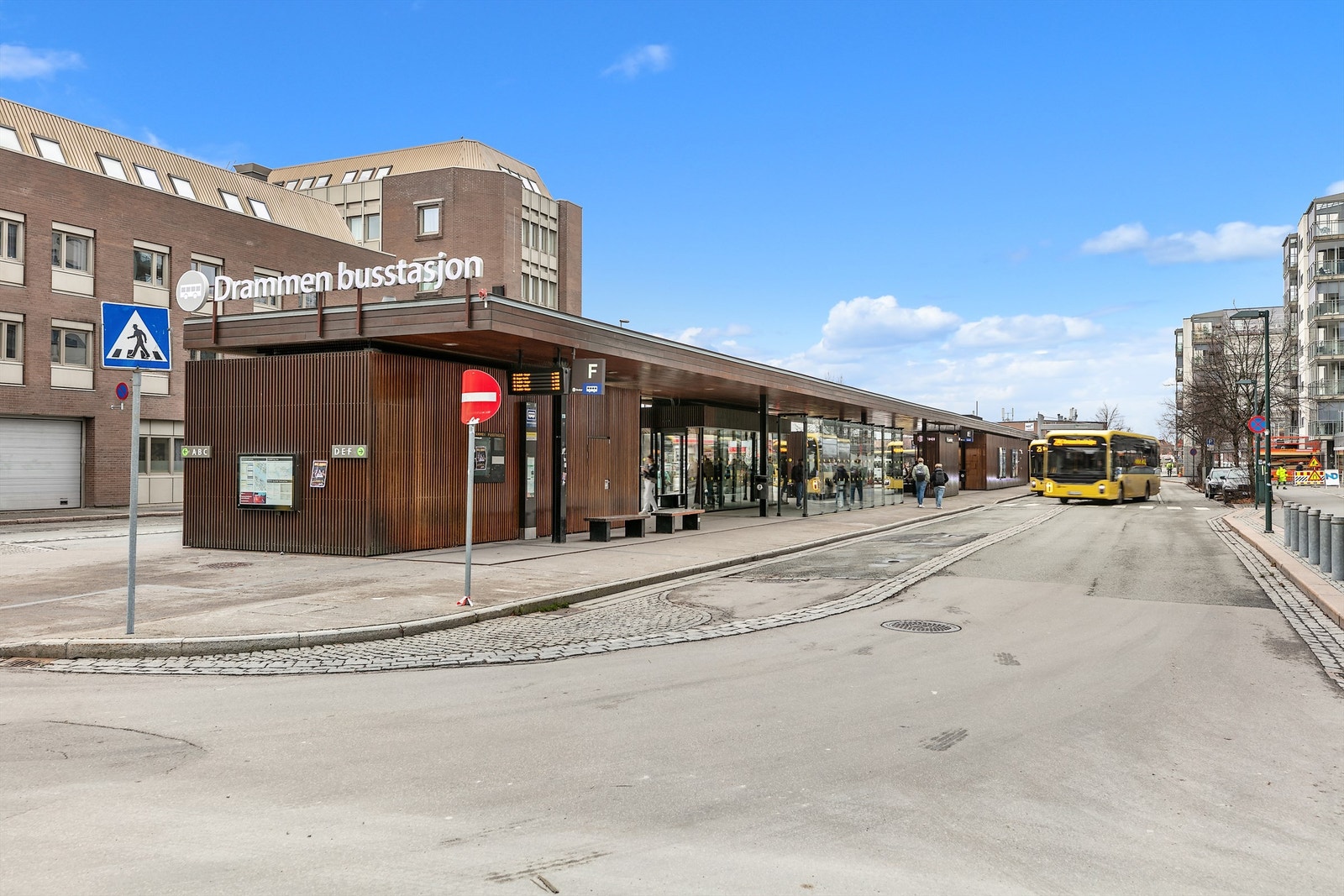 Umiddelbar nærhet til offentlig kommunikasjon Galleribilde