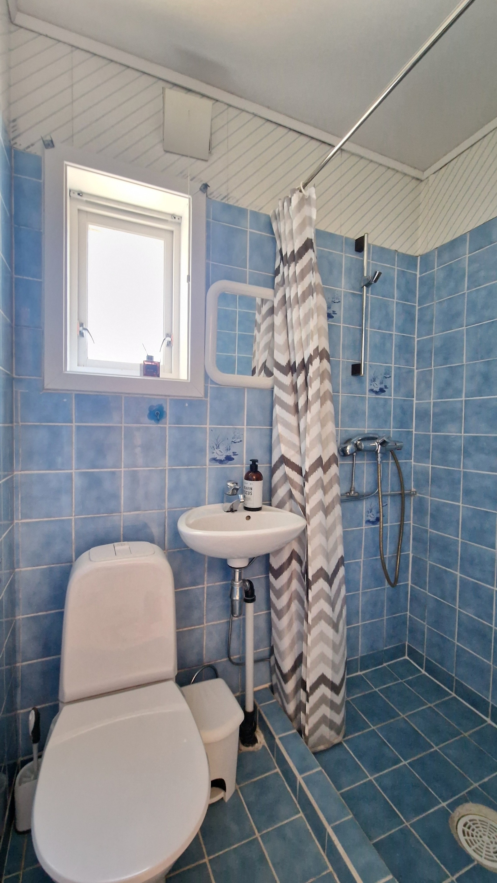 Underetasje - bad Galleribilde