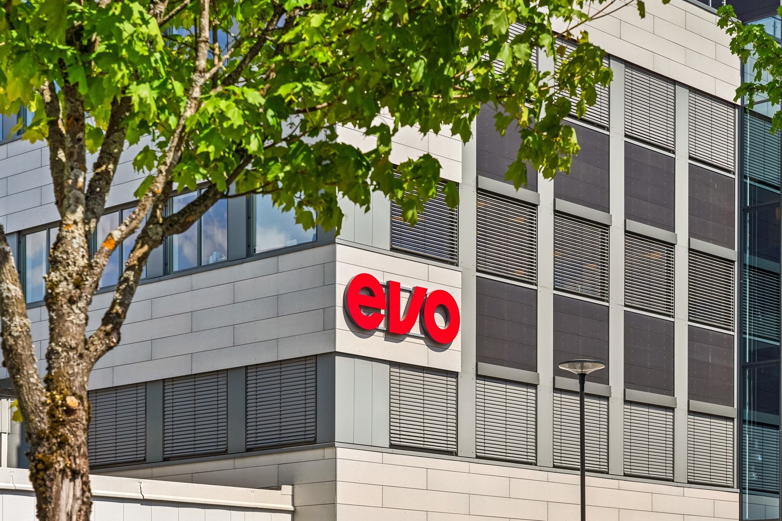 Nærmeste treningssenter er Evo Teisen og Sats Hellerud Galleribilde