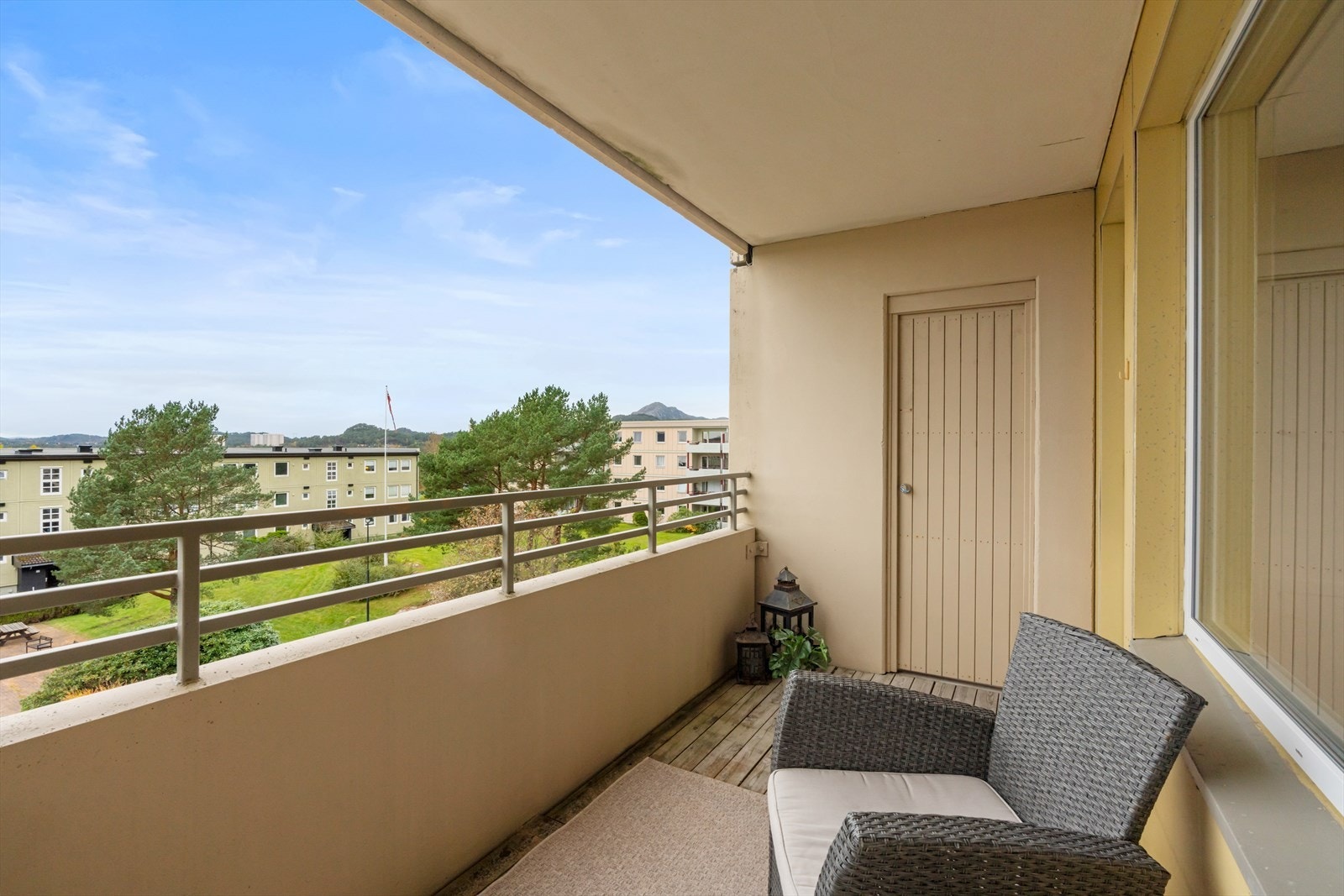 - Her kan du nyte solen fra ca. 14-23 midtsommers! - Galleribilde