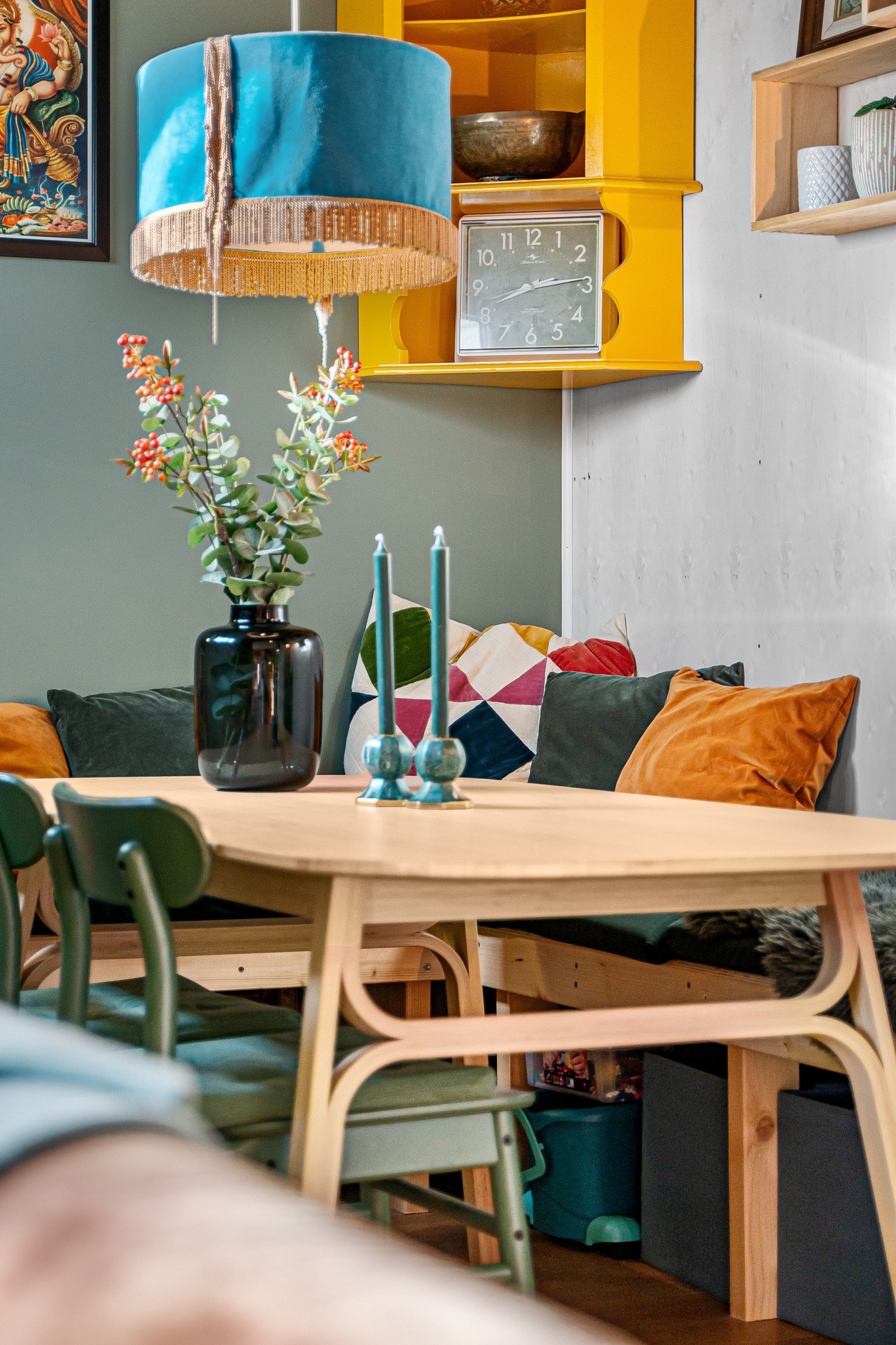 Detalj - spisestue. Galleribilde