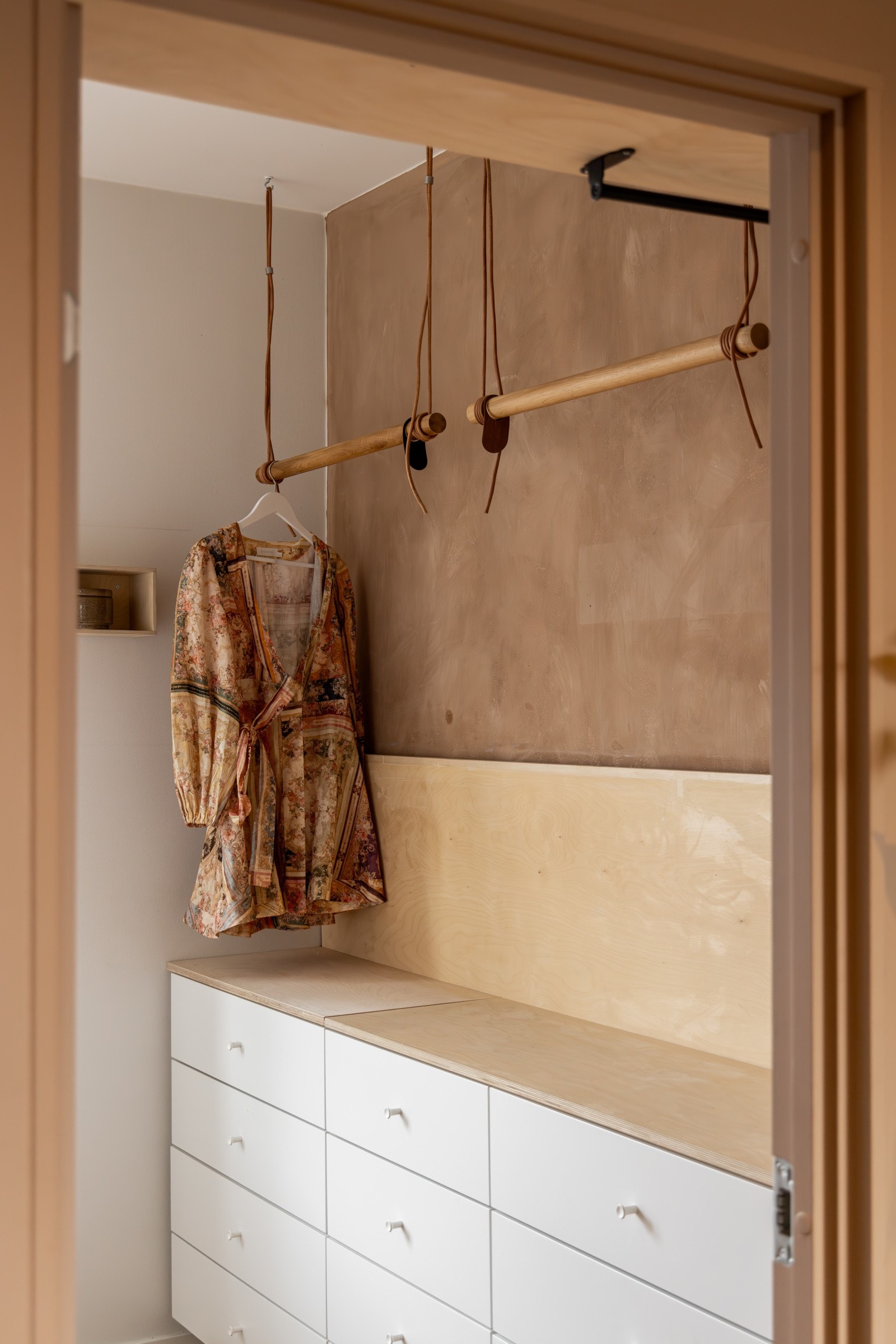 Smart oppbevaringsløsning som sikrer effektiv bruk av plassen Galleribilde