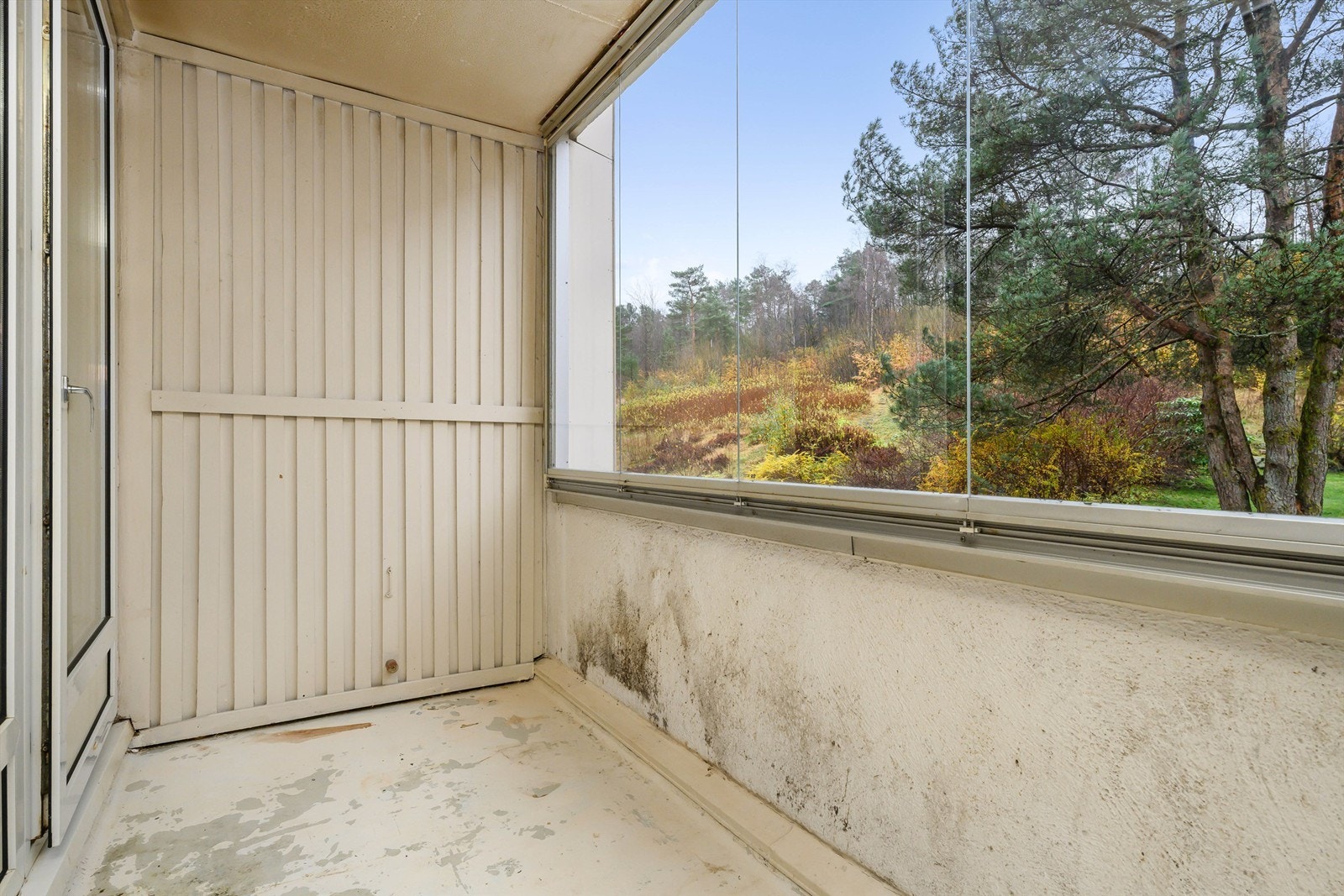 Innglasset balkong på 6 kvm. Galleribilde