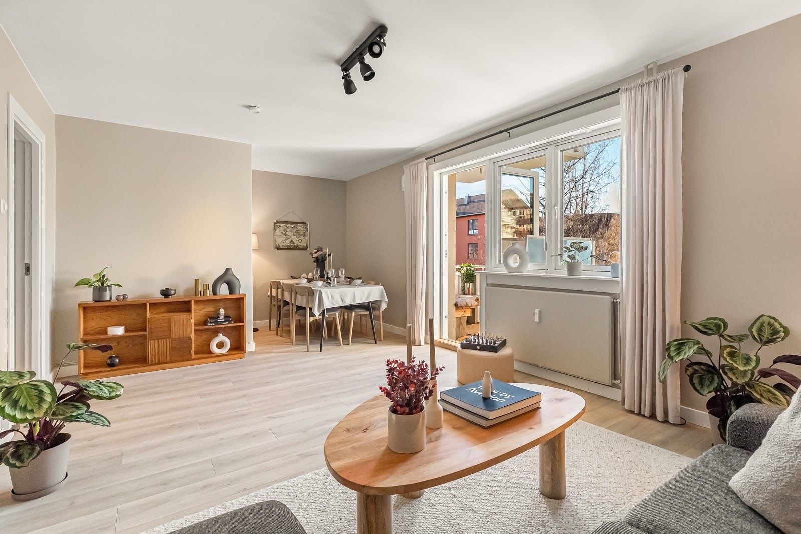 Jon-Kristian Krybelsrud v/ Privatmegleren Soria Moria har gleden av å presentere Borger Withs gate 27 på populære Sandaker! Galleribilde